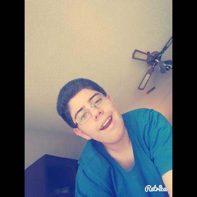 Profile Picture of Logan Ledesma (@batman17890___) on Twitter