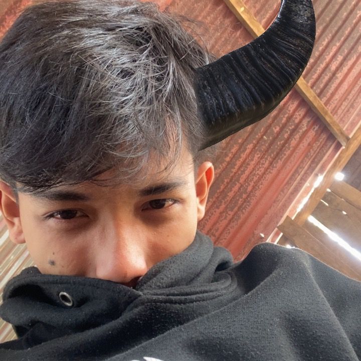 Profile Picture of 🤓 (@kindaazx) on Tiktok