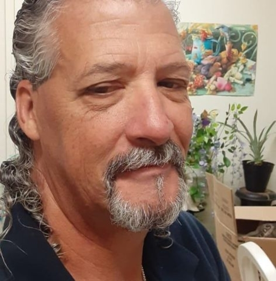 Profile Picture of Allen Coludrovich (@acoludrovich) on Poshmark