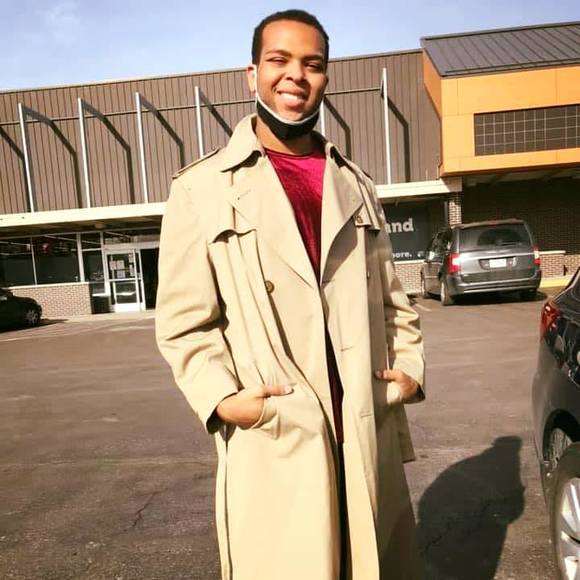 Profile Picture of Elijah Greenlaw (@elijahgreenlaw) on Poshmark