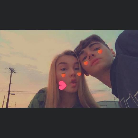 Profile Picture of Logan Swartz (@logan_36_swartz) on Poshmark