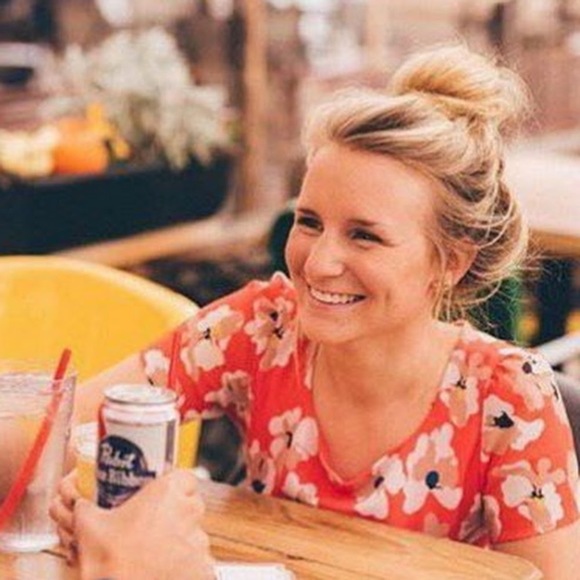 Profile Picture of Jessyca Allen (@jessyca_allen) on Poshmark