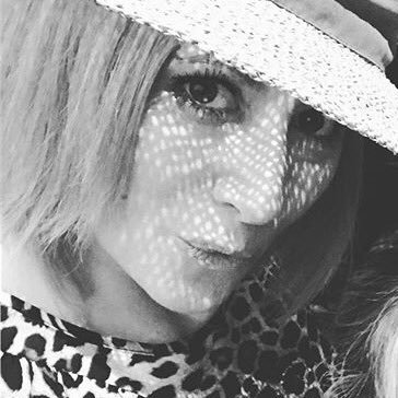 Profile Picture of Joanne Hargreaves (@JoHargreaves76) on Twitter