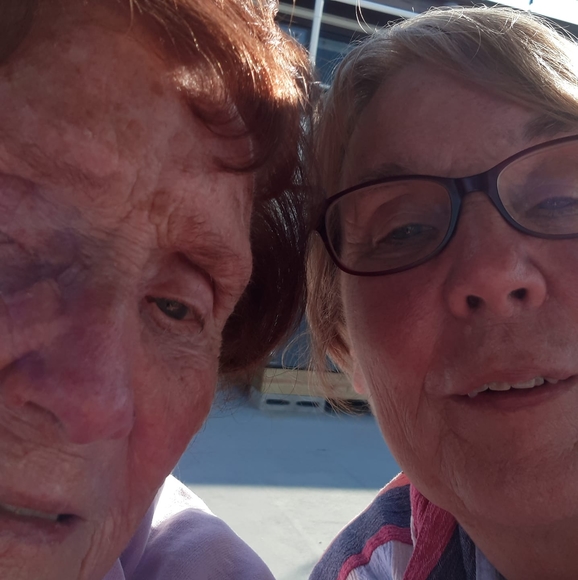 Profile Picture of Joanne Richard (@joannerichard) on Poshmark