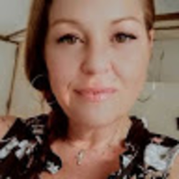 Profile Picture of Bianca Millam (@clbm707) on Poshmark