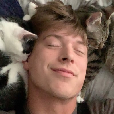 Profile Picture of Clayton Brown (@Clay_BrownTown) on Twitter