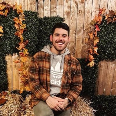 Profile Picture of Mike Rodriguez (@mike_rod5) on Twitter