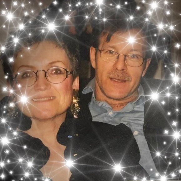 Profile Picture of Vickie Potter boechler (@vickiepotter647) on Poshmark