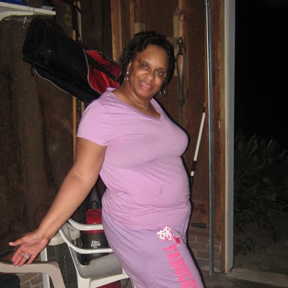 Profile Picture of Jenn Pharr-andrews (@missjenn31) on Poshmark