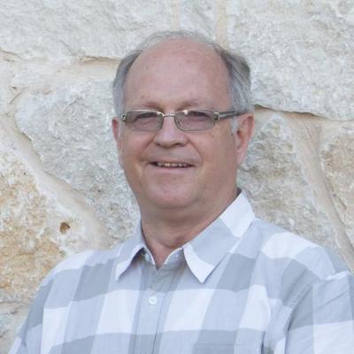 Profile Picture of Robert Wakefield (@PRwakefield) on Twitter