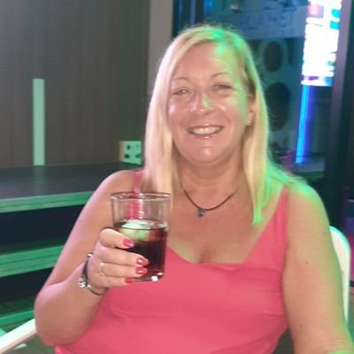 Profile Picture of Joyce Locke (@JoyceLocke13) on Twitter