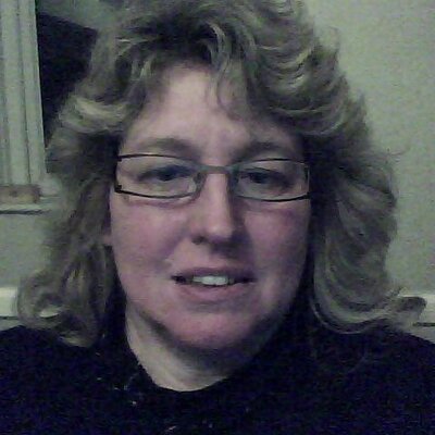 Profile Picture of Julie-anne Burnett (@jules61) on Twitter