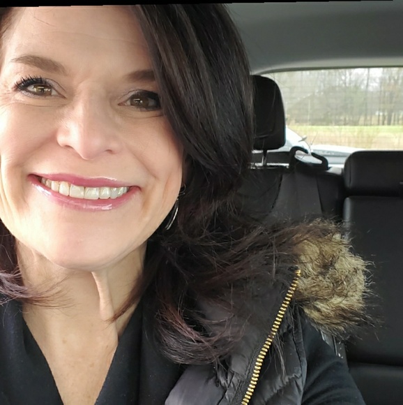 Profile Picture of Paula Orrick (@daisygirl118) on Poshmark
