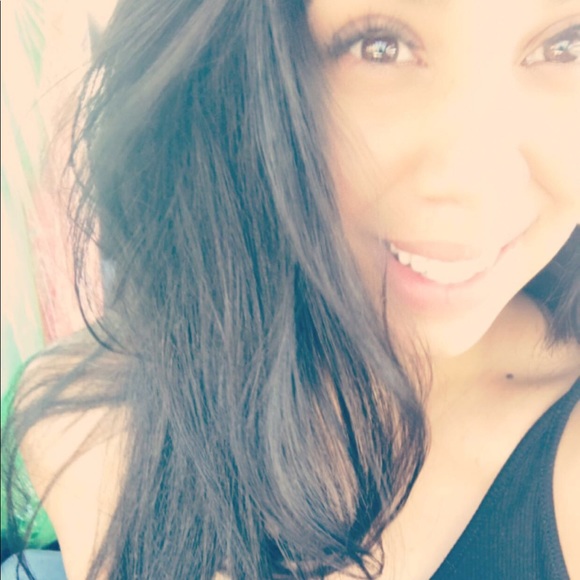 Profile Picture of Mia Mattei (@ammgrace) on Poshmark