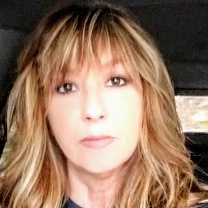 Profile Picture of Shelli Newland (@shellinewland) on Tiktok