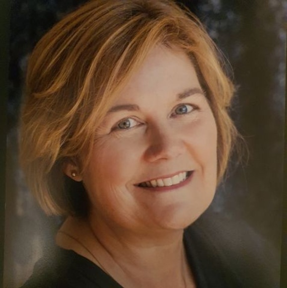 Profile Picture of Kerry Herschell (@kerryherschell) on Poshmark