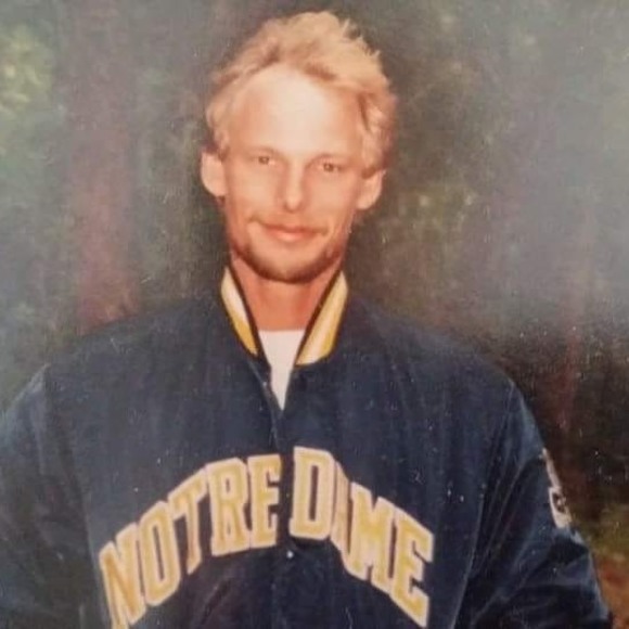 Profile Picture of Sean Crosiar (@irish20033) on Poshmark