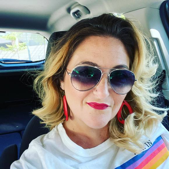 Profile Picture of Meredith Hawksworth (@mhawksworth) on Poshmark