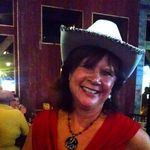 Profile Picture of Bobbie Summers (@bobbiesummers25) on Instagram