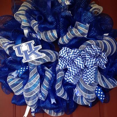 Profile Picture of Alena Kiefer (@AlenaLeeK) on Twitter