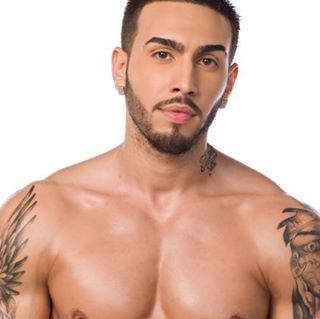 Profile Picture of Alex Karap (@alex.karap.7) on Facebook