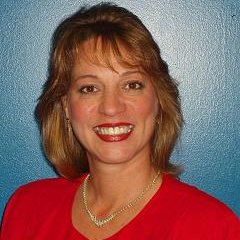 Profile Picture of Chris Ahlin (@ChristineAhlin) on Twitter