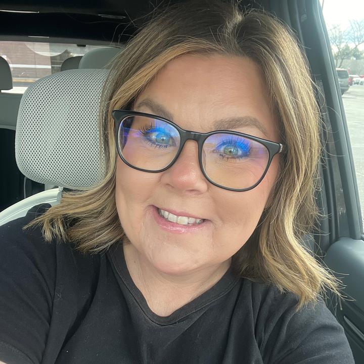 Profile Picture of Jennifer Brown (@@jenn.brown0) on Tiktok