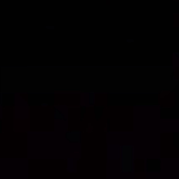 Profile Picture of Daniel Santiz santiz (@danielsantiz945) on Poshmark