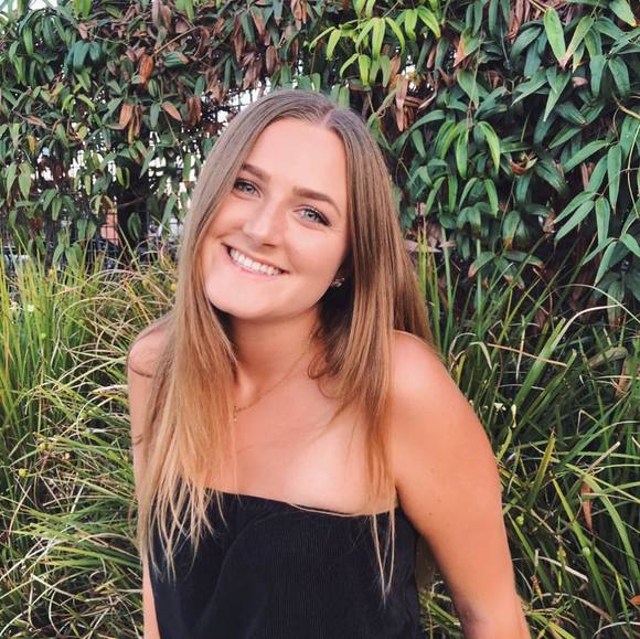 Profile Picture of Brianna Covey (@bricovey13) on Poshmark