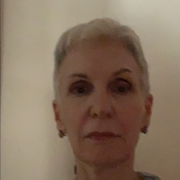 Profile Picture of Valerie Brahms (@gumbygal92210) on Poshmark