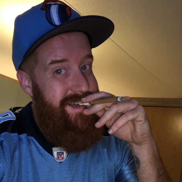 Profile Picture of Eric Bowman (@bigeazy3eight) on Poshmark