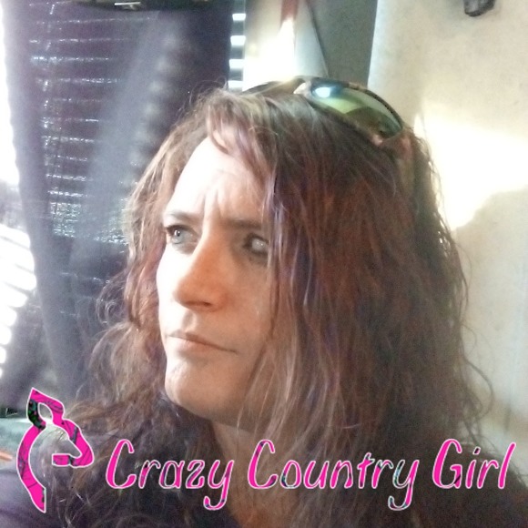 Profile Picture of Tonya Eaton ginn (@tonyaginn78) on Poshmark