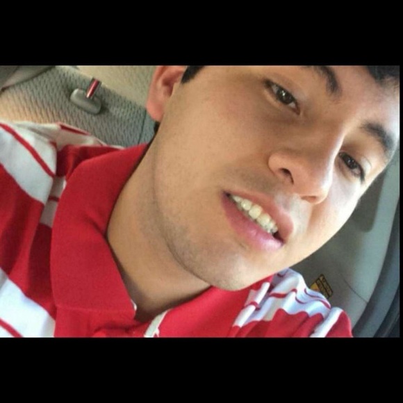 Profile Picture of Javier Chavez (@javi5cb) on Poshmark