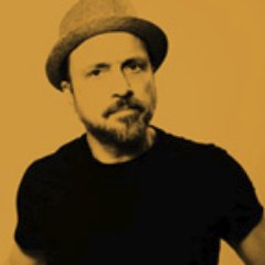 Profile Picture of Philip Holt (@philoutandabout) on Twitter