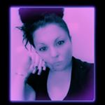 Profile Picture of Laura Solomon (@31midget) on Instagram