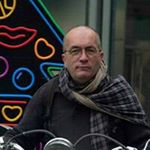 Profile Picture of Marc Georges (@facteurdespoetes) on Instagram