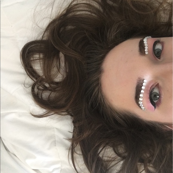 Profile Picture of Hailey Walls (@haileymwalls) on Poshmark