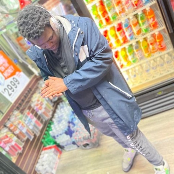 Profile Picture of Jay Mclean (@bxgaming5558) on Poshmark