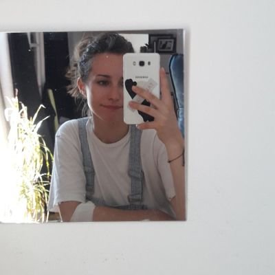 Profile Picture of Caroline André 🐠 (@26Caroll) on Twitter