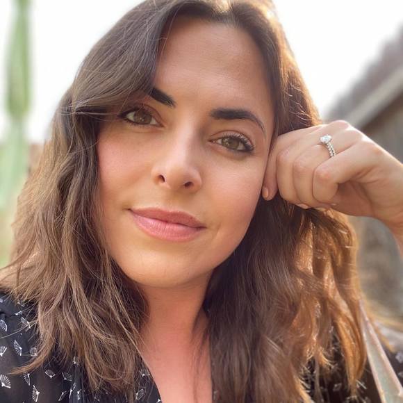 Profile Picture of Erica Murison (@errose89) on Poshmark