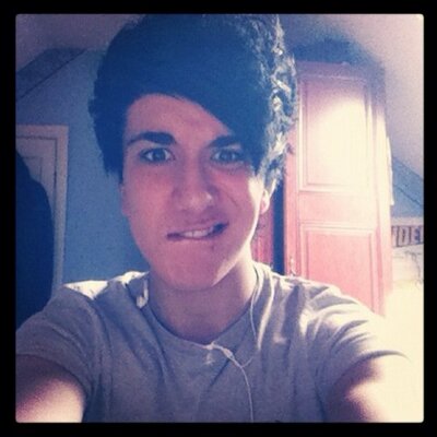 Profile Picture of James Quinn (@JamesQuinby17) on Twitter