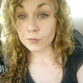 Profile Picture of Chloe Andrews (@claricelynn) on Pinterest