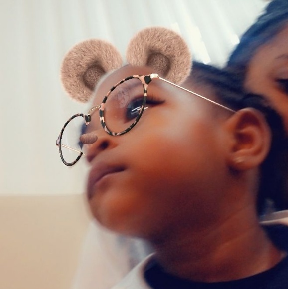 Profile Picture of Tamia Edwards (@tamiaedwards32) on Poshmark