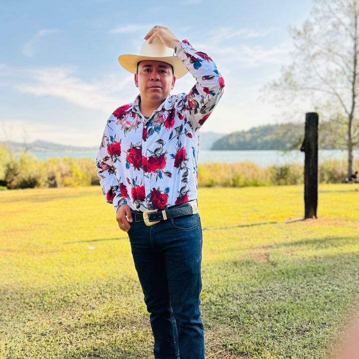 Profile Picture of omarpekas (@omarpekas) on Tiktok