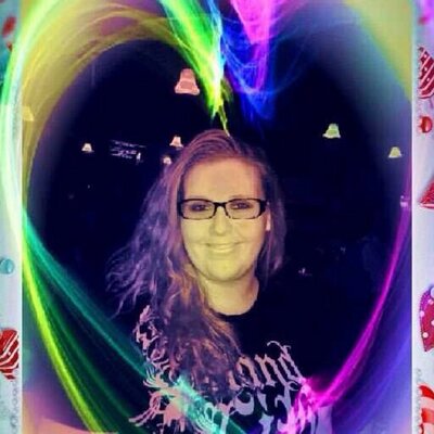 Profile Picture of Kelsey Travis (@angelhenri4) on Twitter