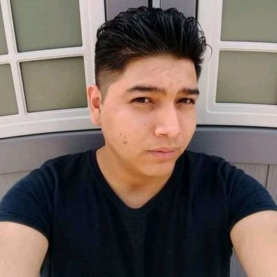 Profile Picture of Aaron Almaguer (@pastamonedu) on Twitter