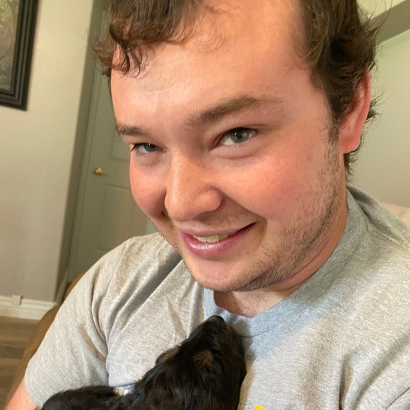 Profile Picture of David Carver (@david_carver) on Poshmark