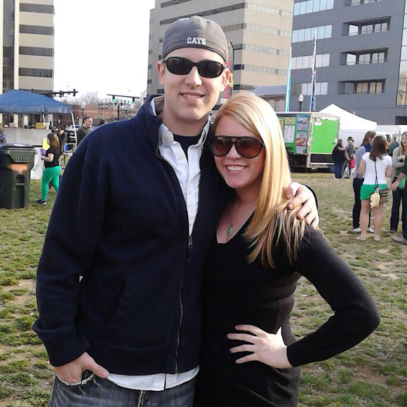 Profile Picture of Emily Turok (@eturok87) on Poshmark