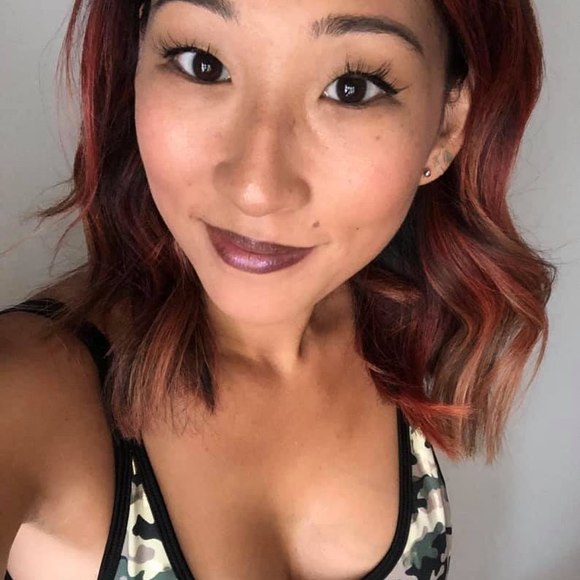 Profile Picture of Julie Dingess (@jewbilee) on Poshmark