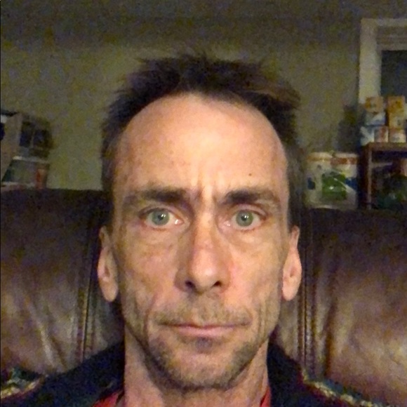 Profile Picture of Franklin Knoflook (@koolfonk) on Poshmark